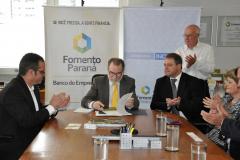 Crédito ajuda distribuidora curitibana a inovar e desenvolver marca própria de medicamentos.Curitiba, 12/11/2014.Foto: FomentoParaná/Divulgação