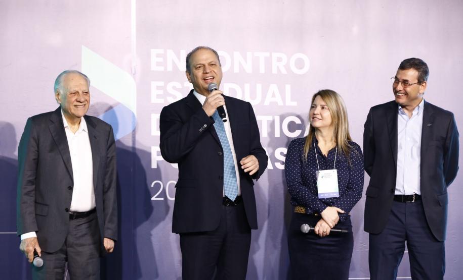 Melhoria do ambiente de negócios é foco de Encontro realizado em Foz do Iguaçu - Fotos Jean Pavão - ASN PR